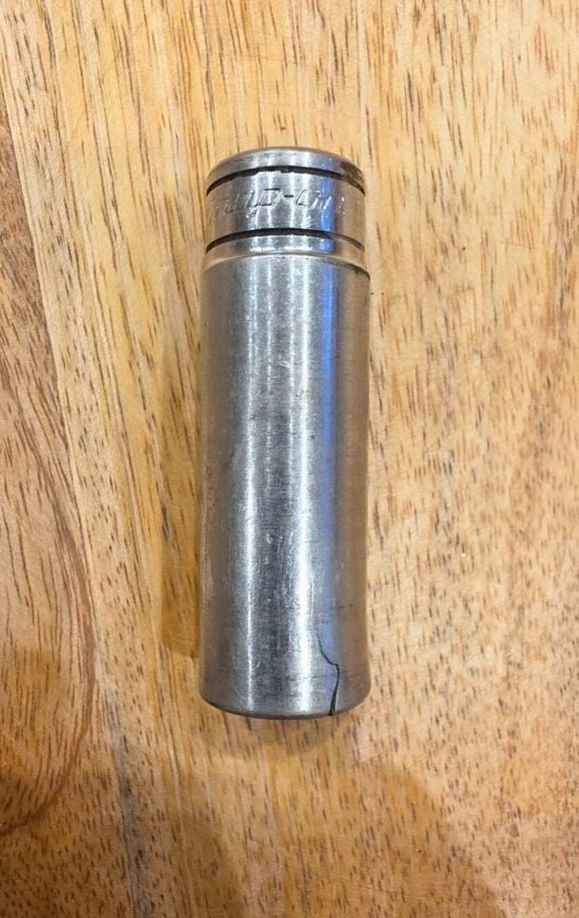 Snap-on SFS181 9/16" Deep Socket 3/8" Drive 6 Point (Cracked)